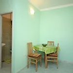 Apartamento By The Sea - 8295 Pašman