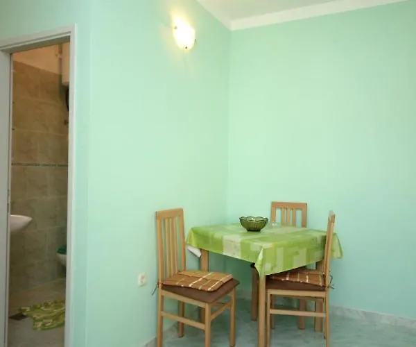 Apartman Apartments By The Sea Pasman - 8295 Pasman